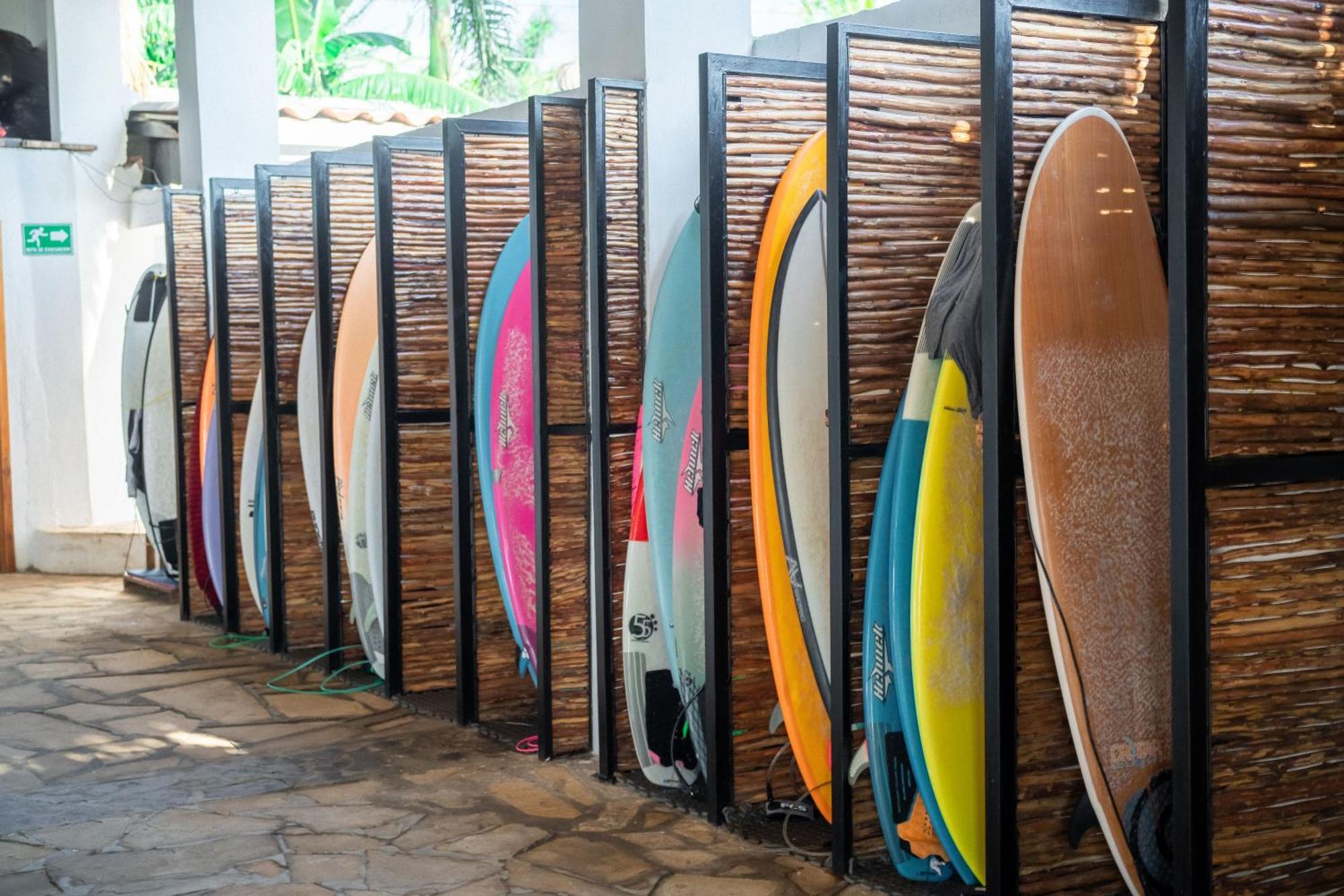 Miramar Surfcamp Villa Puerto Sandino Luaran gambar