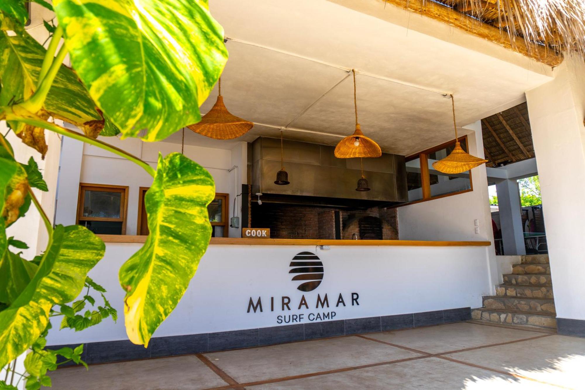 Miramar Surfcamp Villa Puerto Sandino Luaran gambar