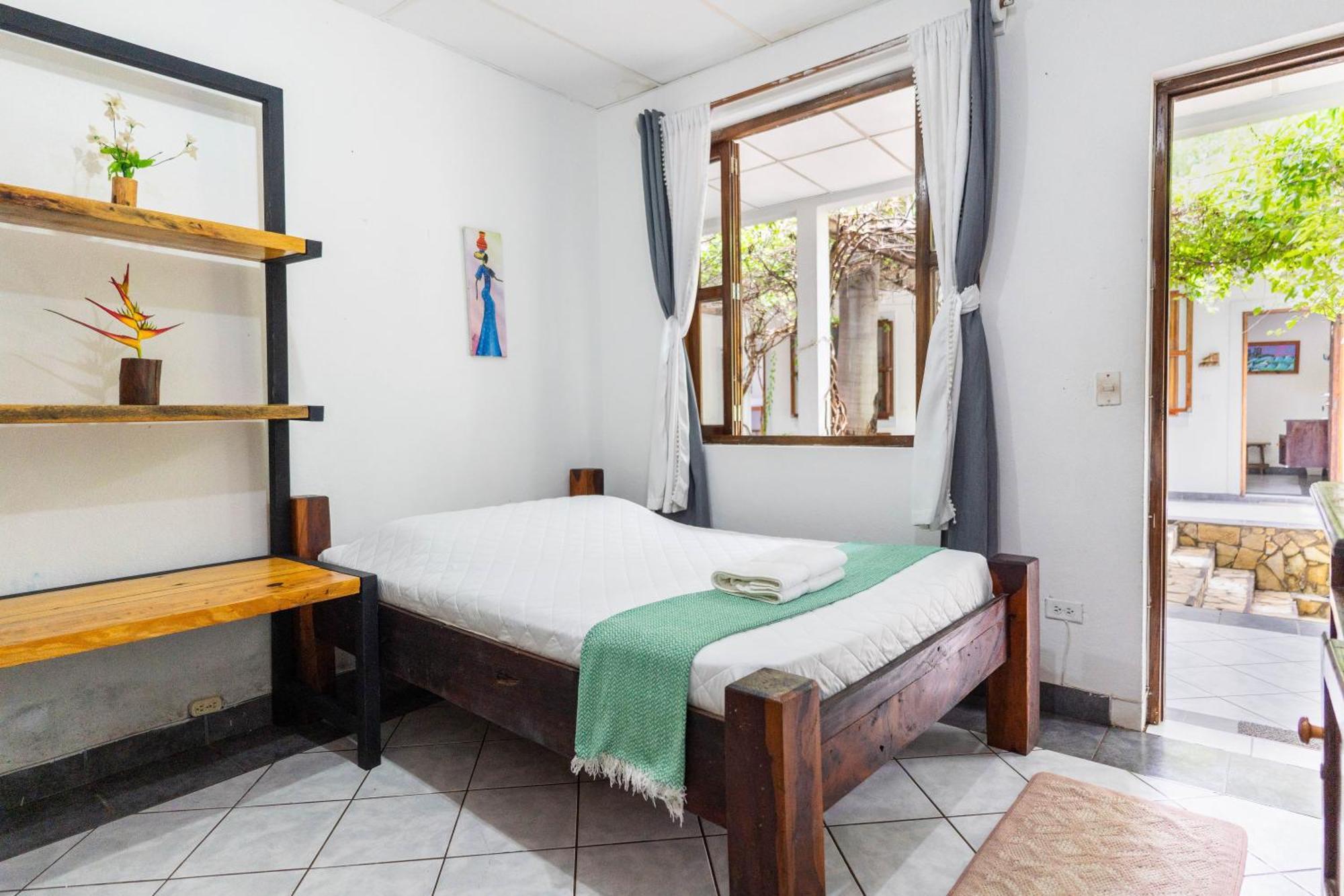 Miramar Surfcamp Villa Puerto Sandino Luaran gambar