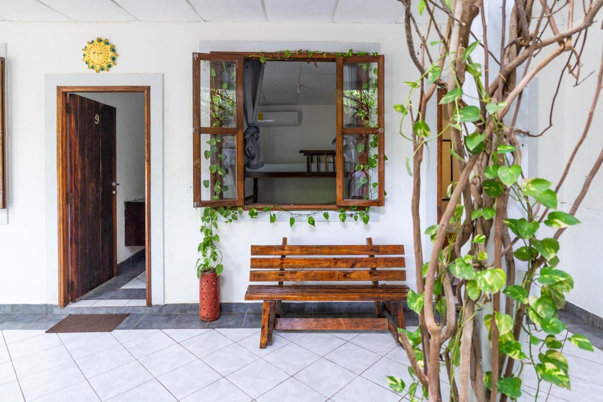 Miramar Surfcamp Villa Puerto Sandino Luaran gambar