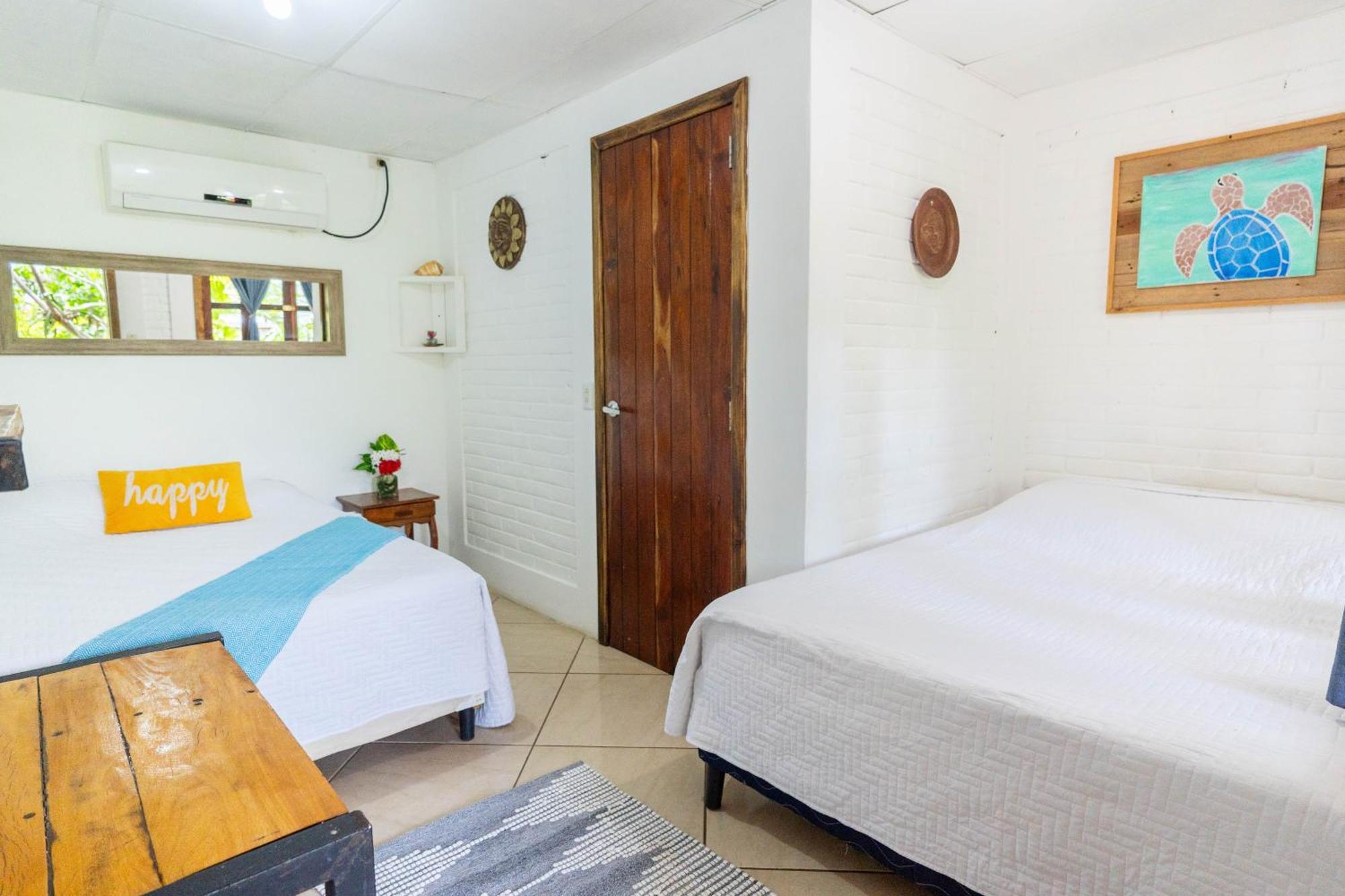 Miramar Surfcamp Villa Puerto Sandino Luaran gambar